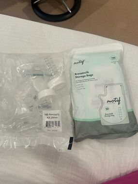 Spectra 24mm pumping kit & milk bags